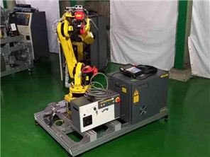 ROBOT FANUC M-6iB R-J3iB